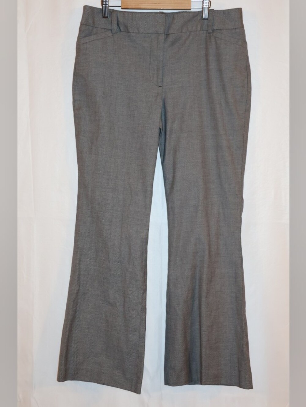 Ann Taylor Signature Fit Black & Gray Petite Dress Pants/Trousers.